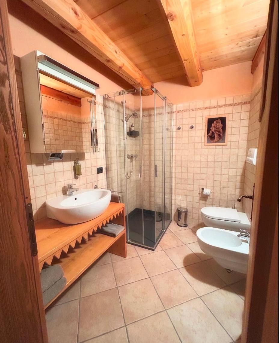 Hibou Chambres - Конь Номер фото