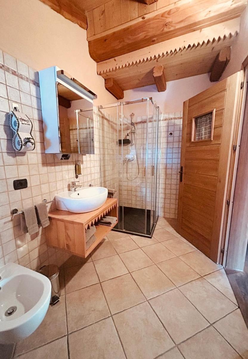 Hibou Chambres - Конь Номер фото